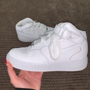 Nike Air Force 1 Mid